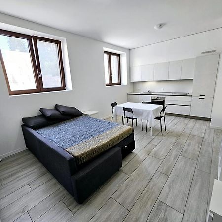 Monolocale A Mendrisio Apartamento Exterior foto